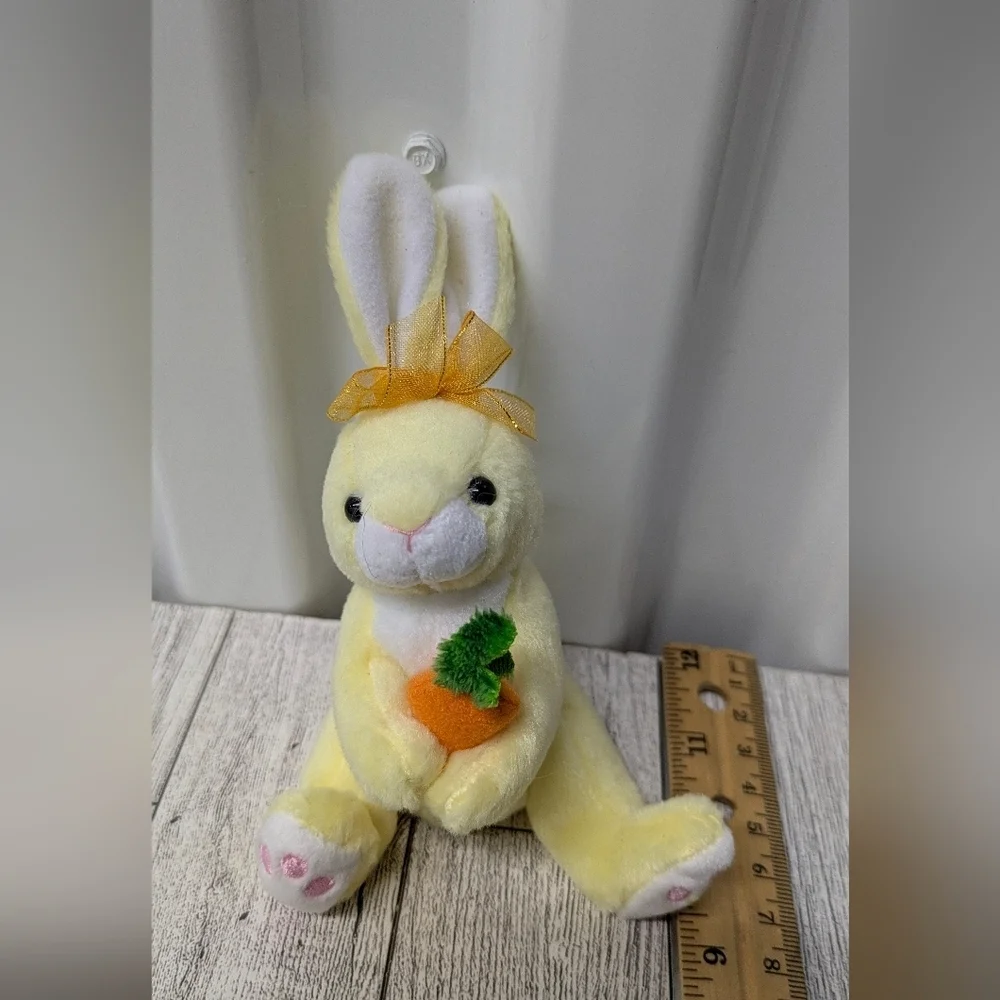 Ty Nibbles Yellow Bunny Plush with Carrot and Bow